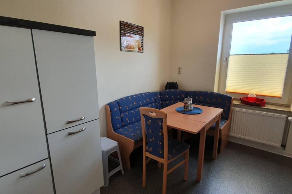 Ferienwohnung AktriwO zentral im Herzen Bückeburgs Exterior foto