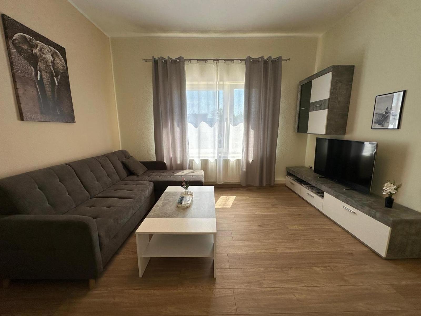 Ferienwohnung AktriwO zentral im Herzen Bückeburgs Exterior foto